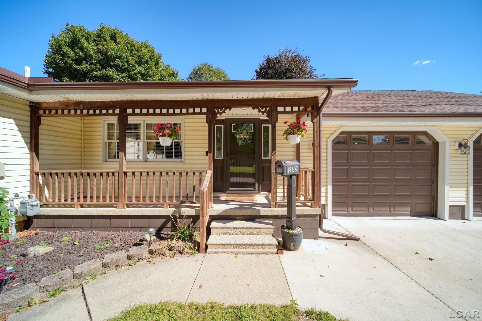 837 Howell Avenue