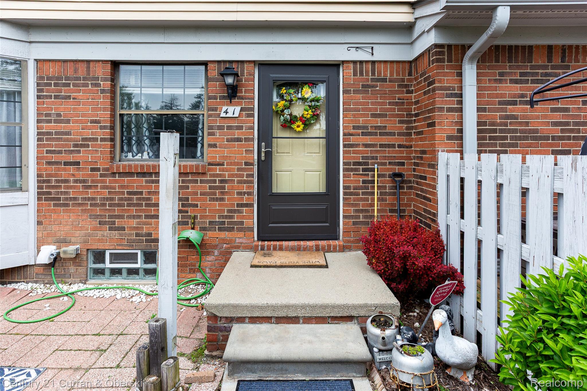 1921 Vine Way Drive 41
