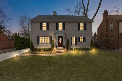 32261 AUBURN Drive Beverly Hills Village Oakland MI 48025