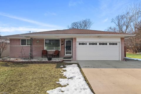 31331 Mc Namee Street Fraser City MI 48026