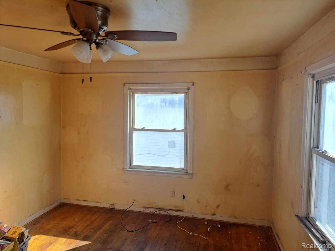 5109 S Hubbard Street