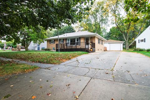 Tiny photo for 322 North Dr, Davison City, MI 48423 (MLS # 20261003074)