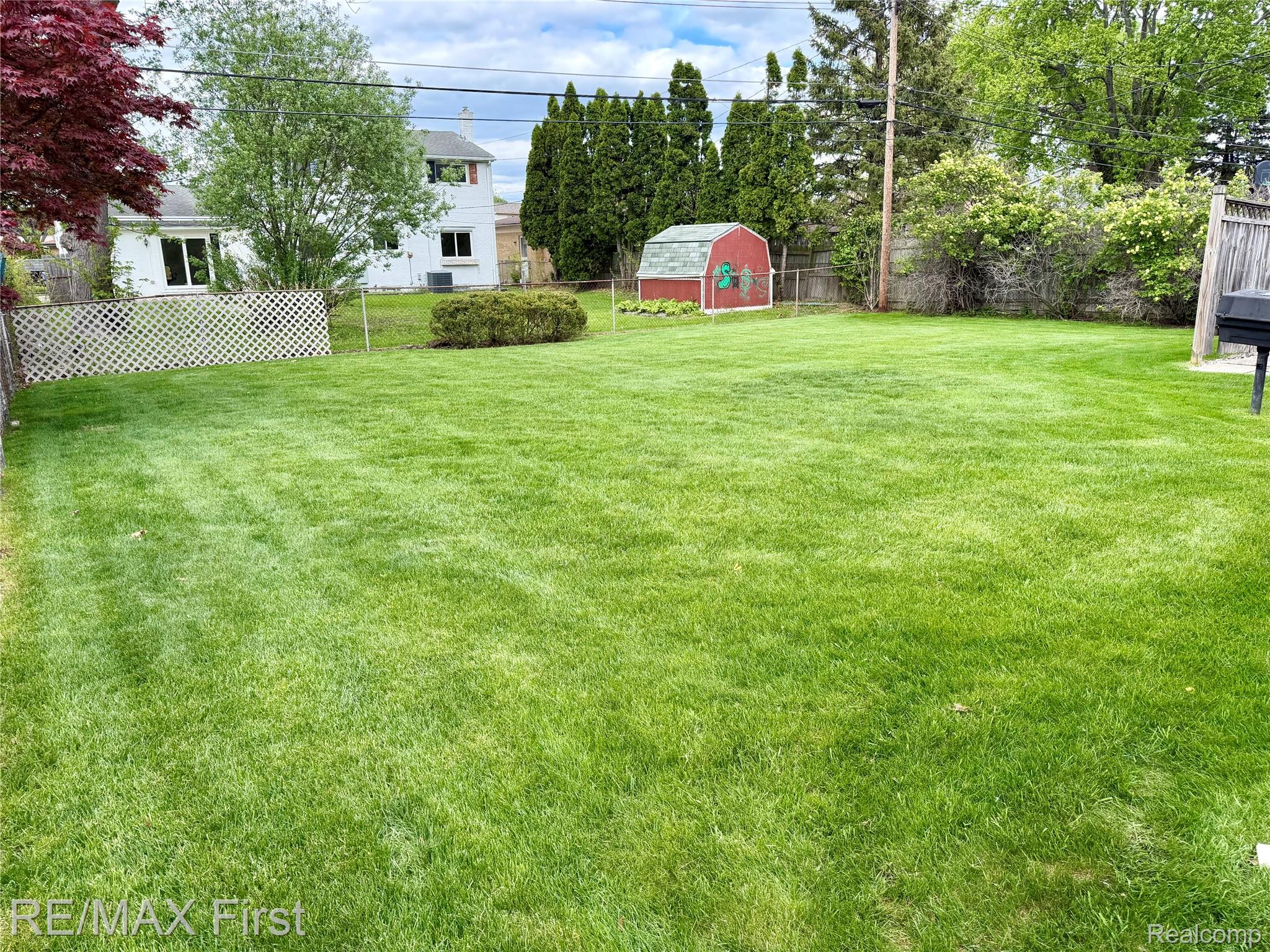 11431 Meadowbrook Drive