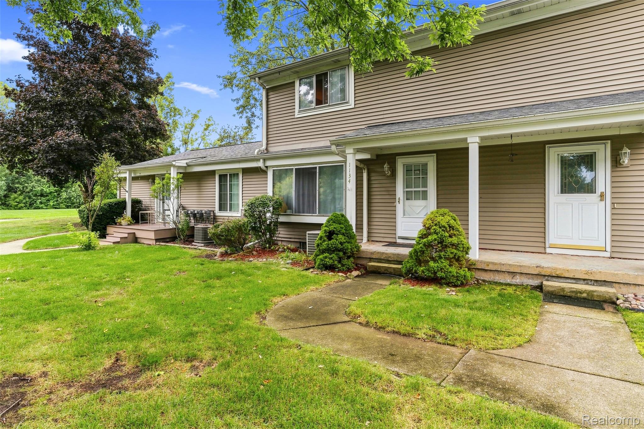 1134 Leisure Drive