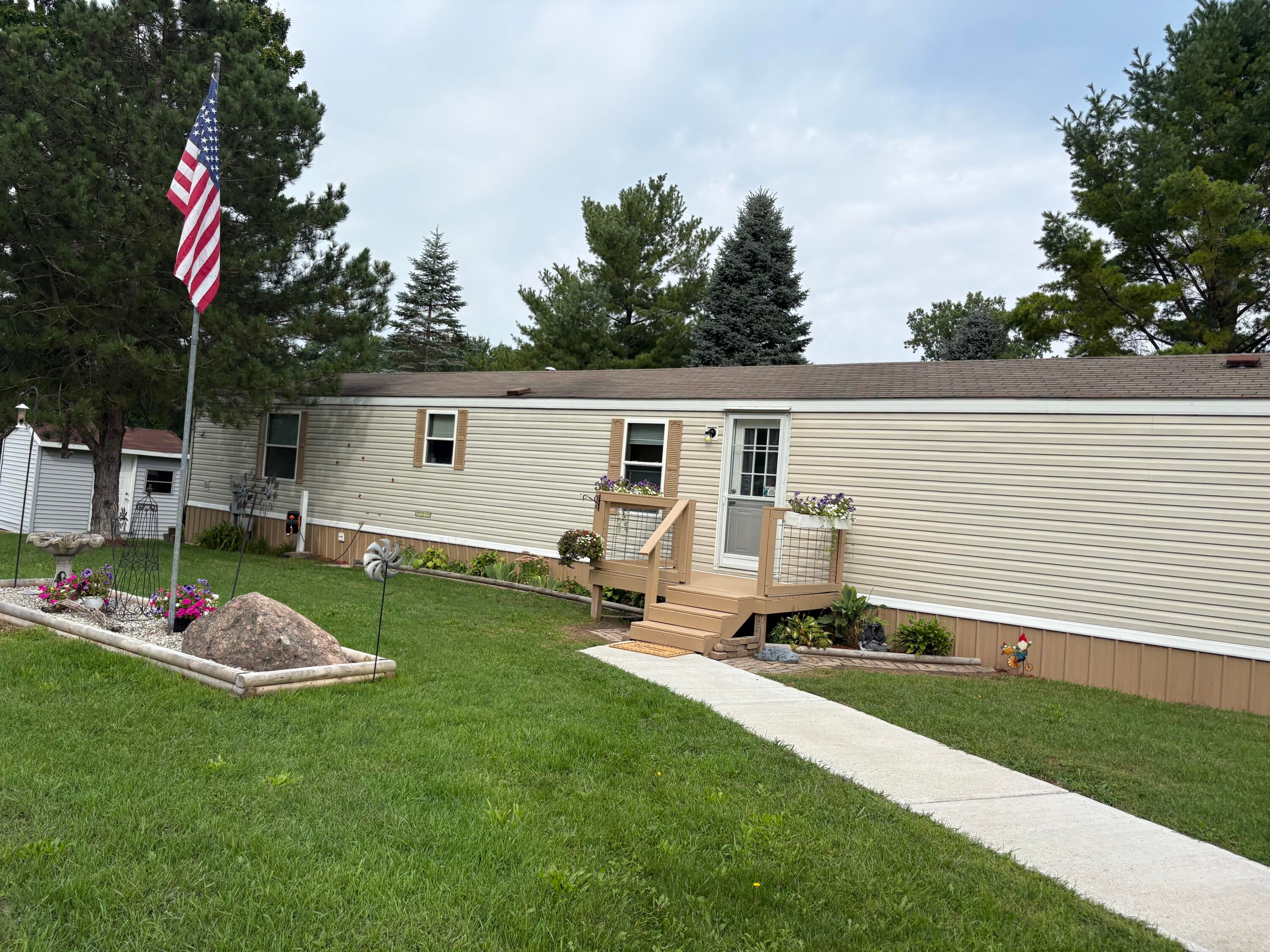 1455 Eldon Court