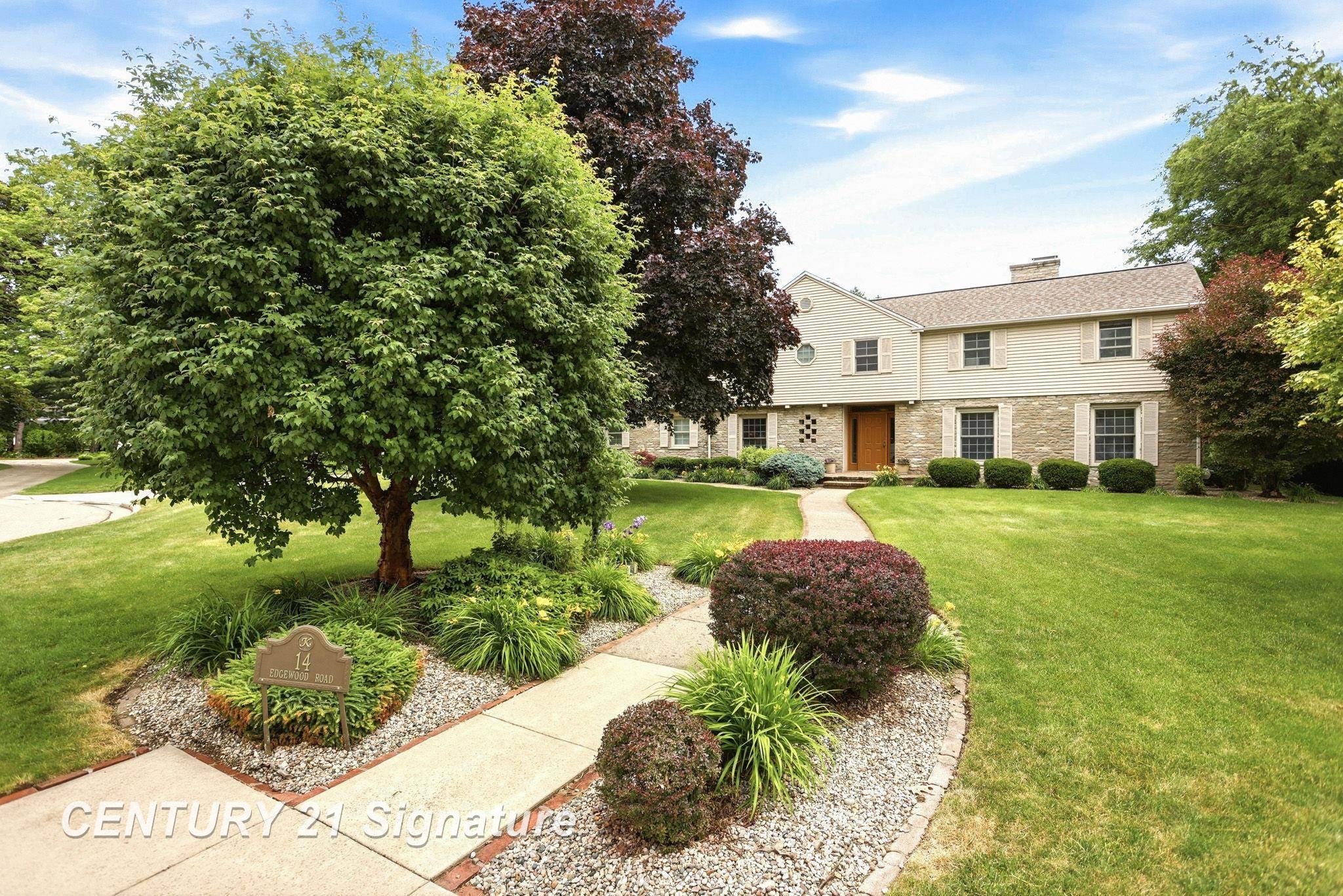 14 Edgewood Road