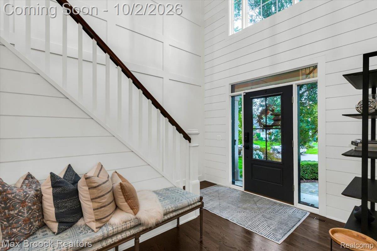 6979 Woodlyn Court