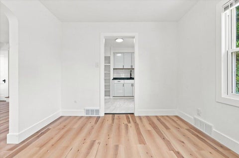 Tiny photo for 20024 Meyers Road, Detroit City, MI 48235 (MLS # 81026045997)