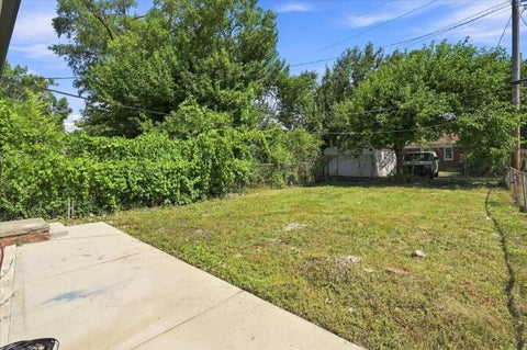 Tiny photo for 20024 Meyers Road, Detroit City, MI 48235 (MLS # 81026045997)