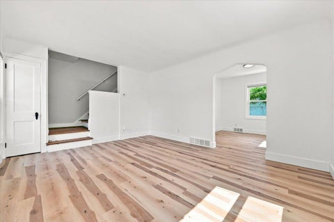 Tiny photo for 20024 Meyers Road, Detroit City, MI 48235 (MLS # 81026045997)