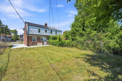 Tiny photo for 20024 Meyers Road, Detroit City, MI 48235 (MLS # 81026045997)