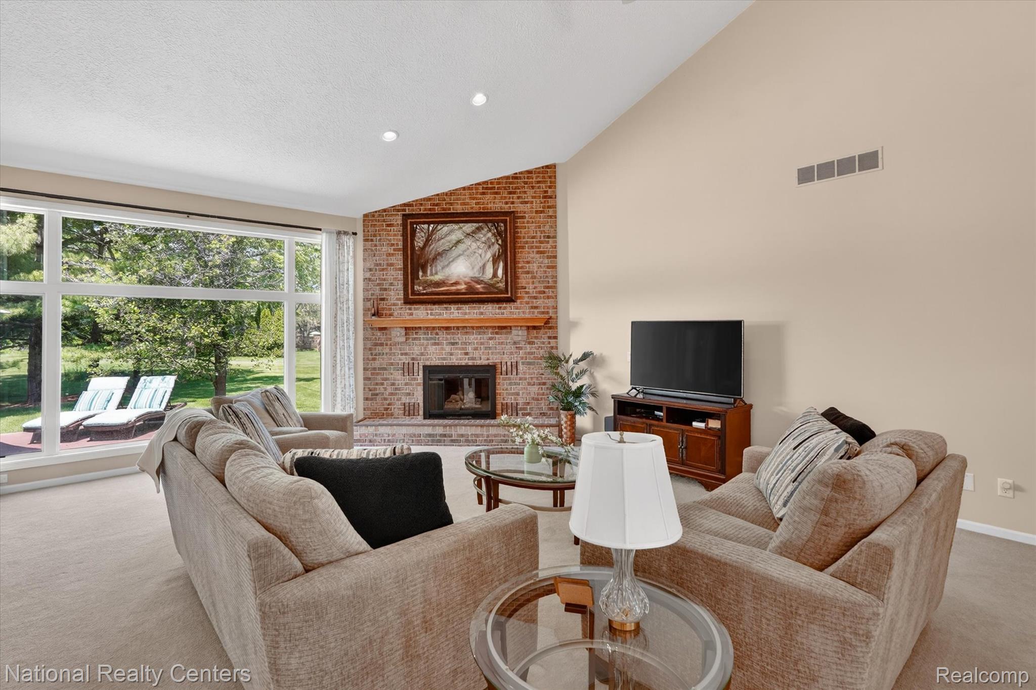 9326 Park Lane