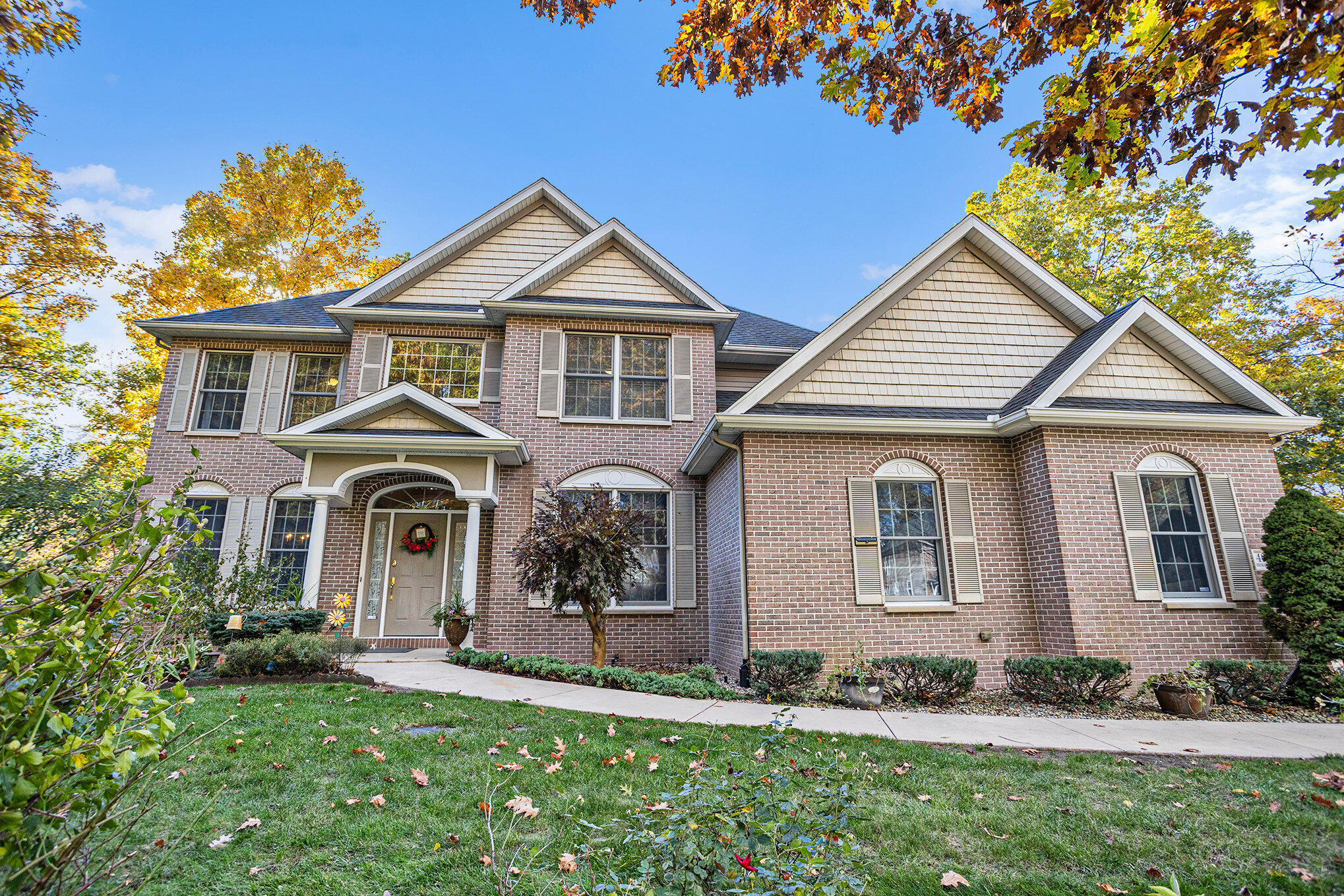 4001 Broken Ridge Circle