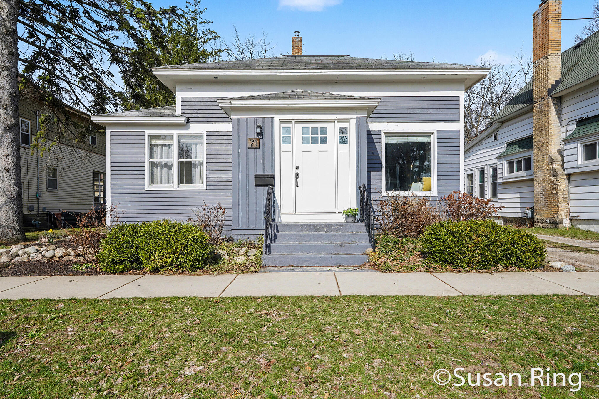 71 Eastmanville Street