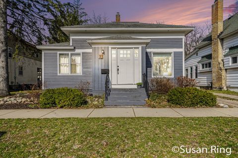 71 Eastmanville Street Coopersville City MI 49404