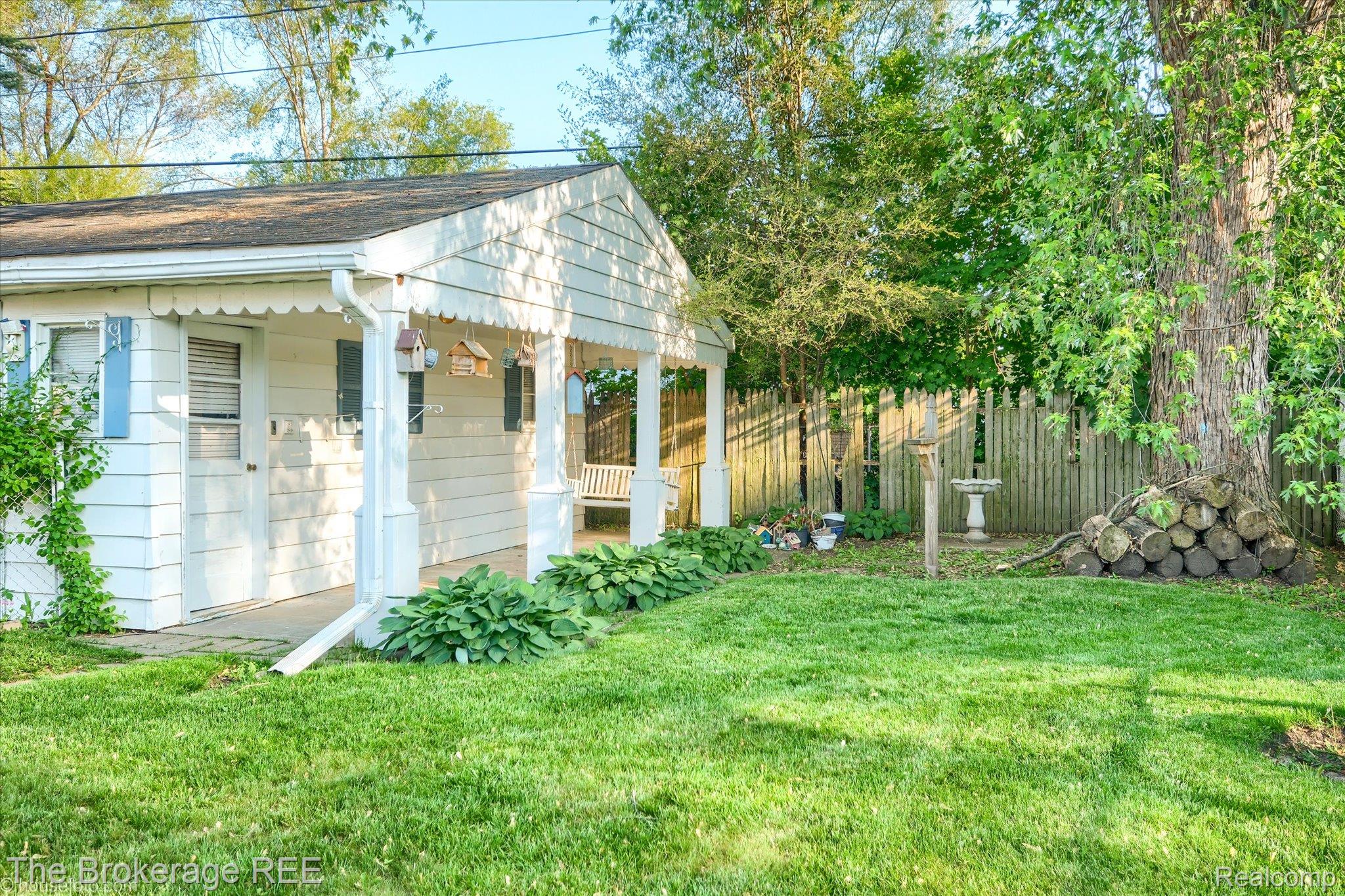 2822 Epsilon Trail