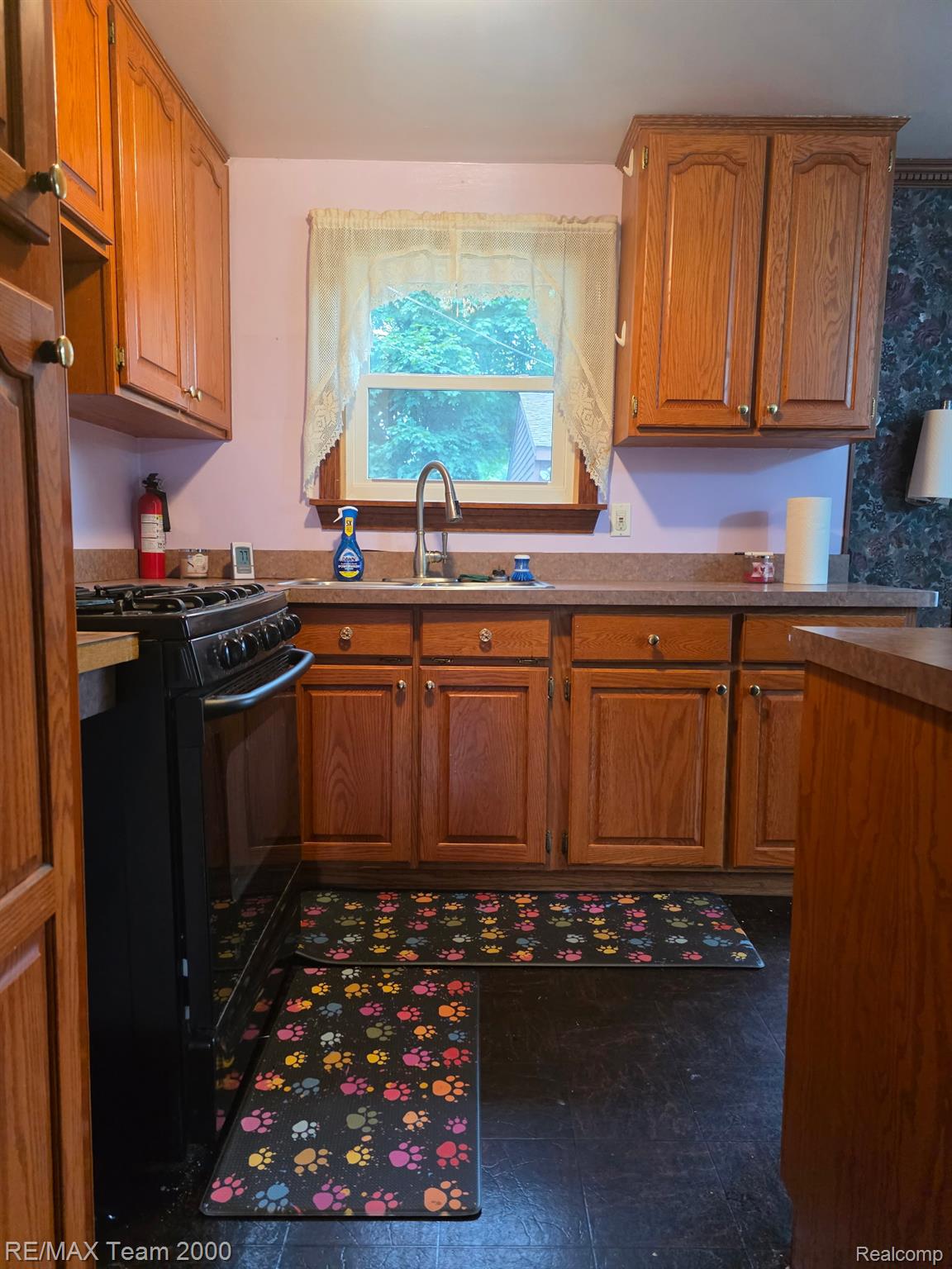 38114 Walnut Street