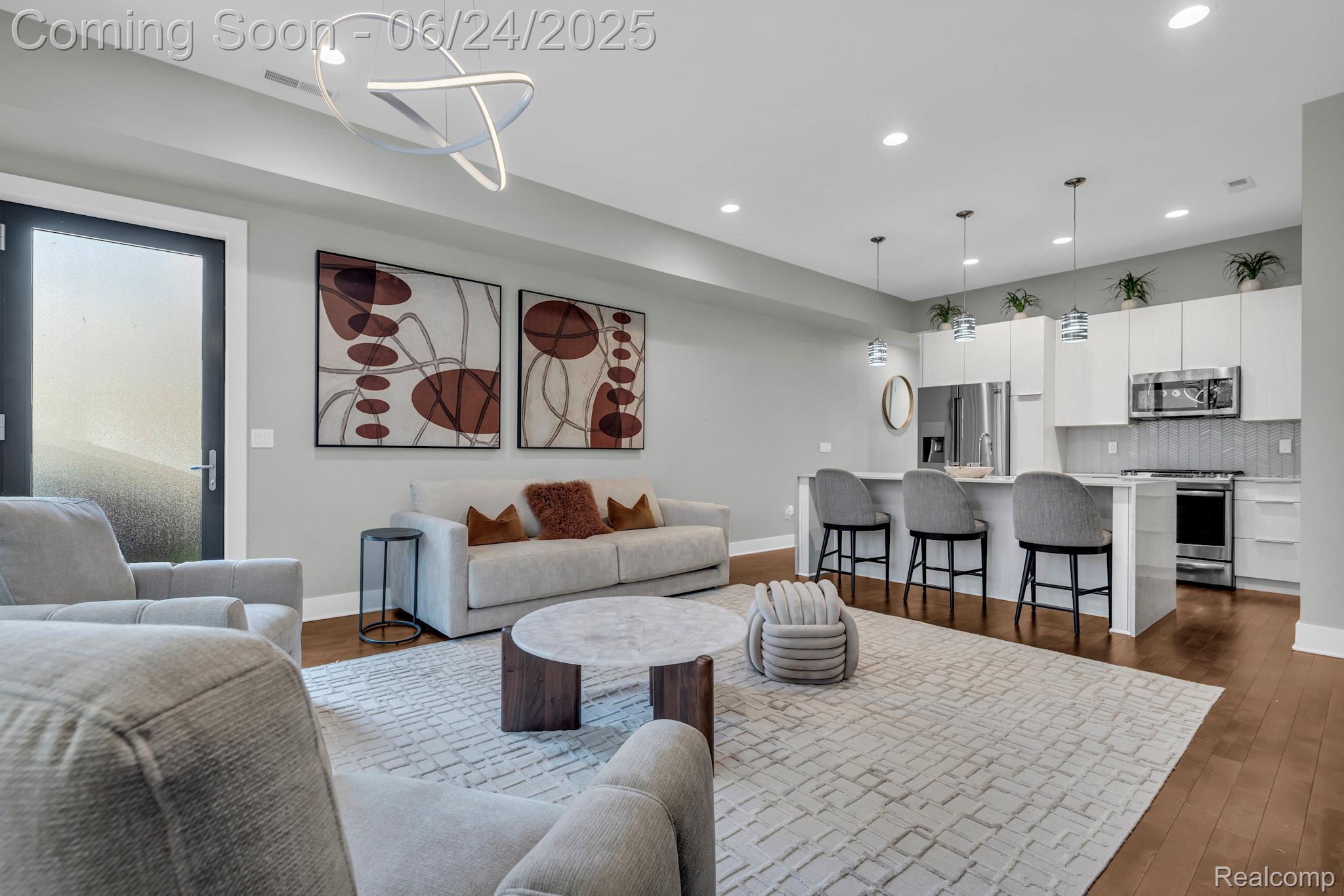 2648 JOHN R Street