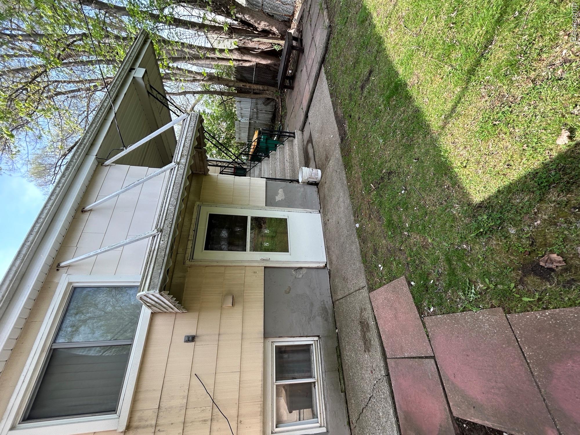 514 N Harris Road