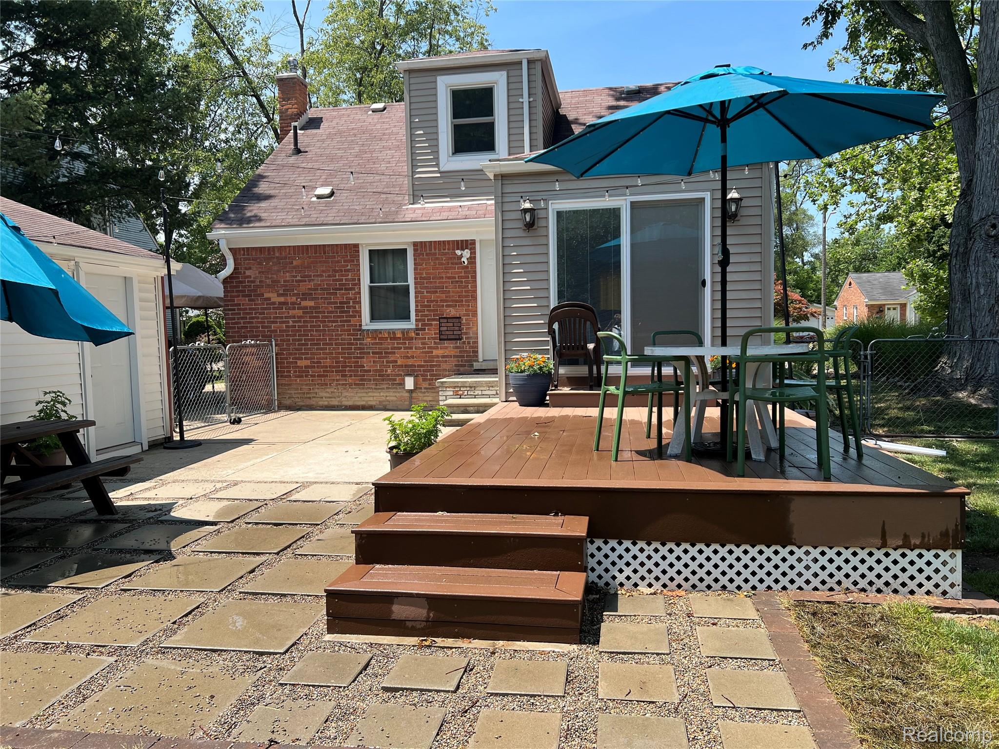 17200 Norborne