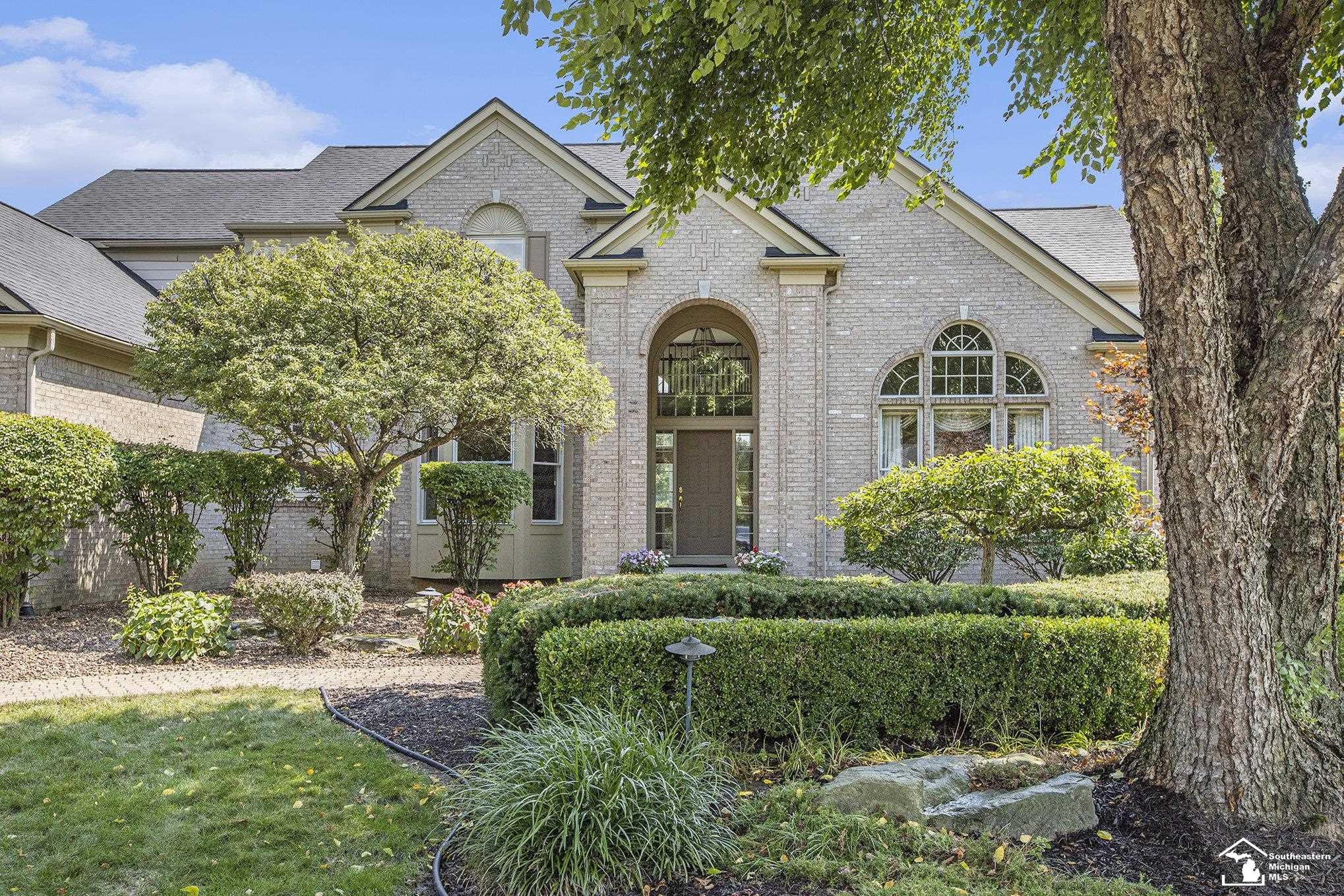 50157 E Fellows Creek Court