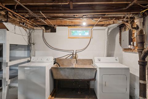 Tiny photo for 2861 Crystal Drive, Pittsfield Charter Township, MI 48108 (MLS # 81026025933)