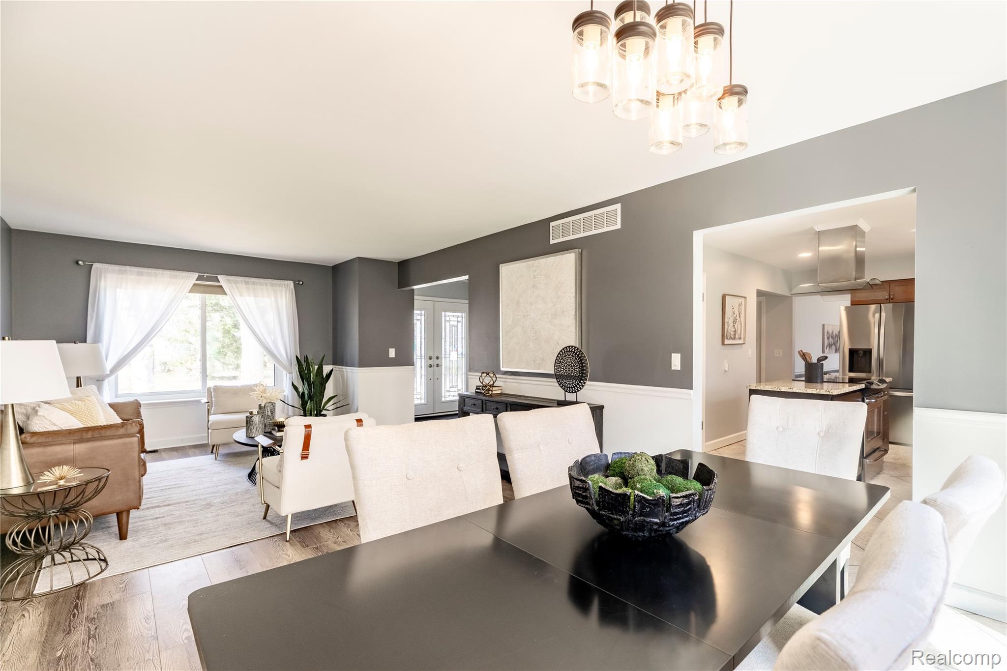 2965 Armstrong Drive