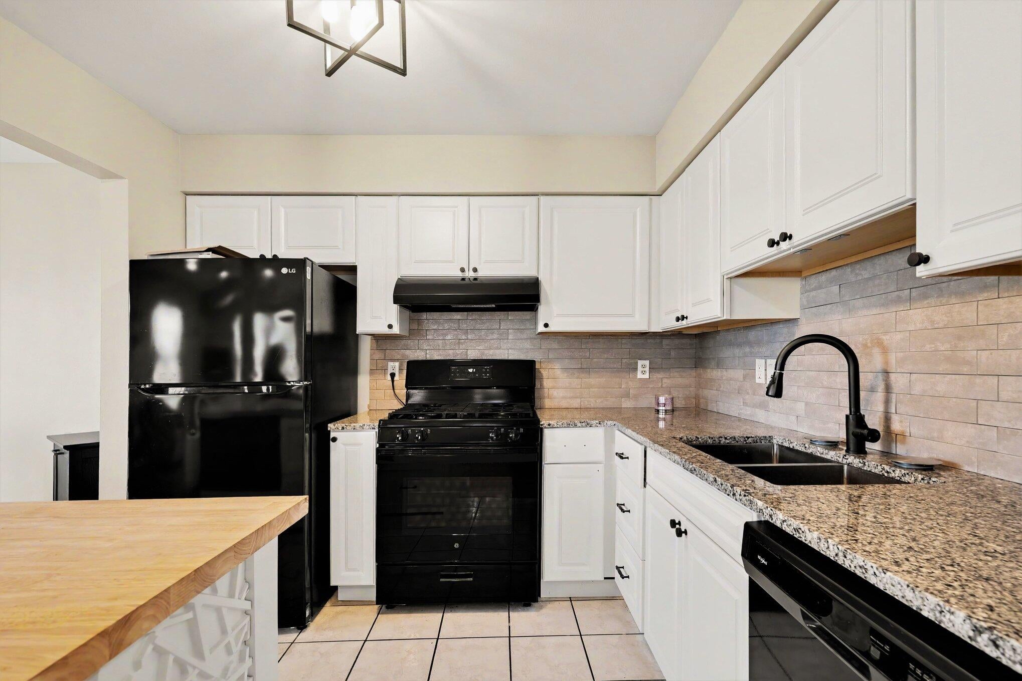 24028 Greenhill Road 59
