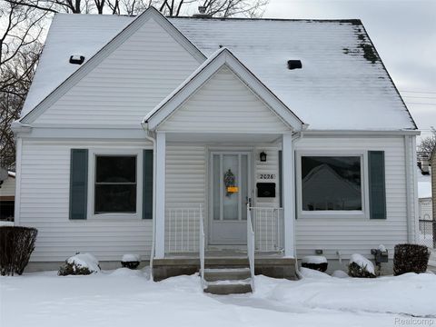 2026 Harwood Avenue Royal Oak City MI 48067