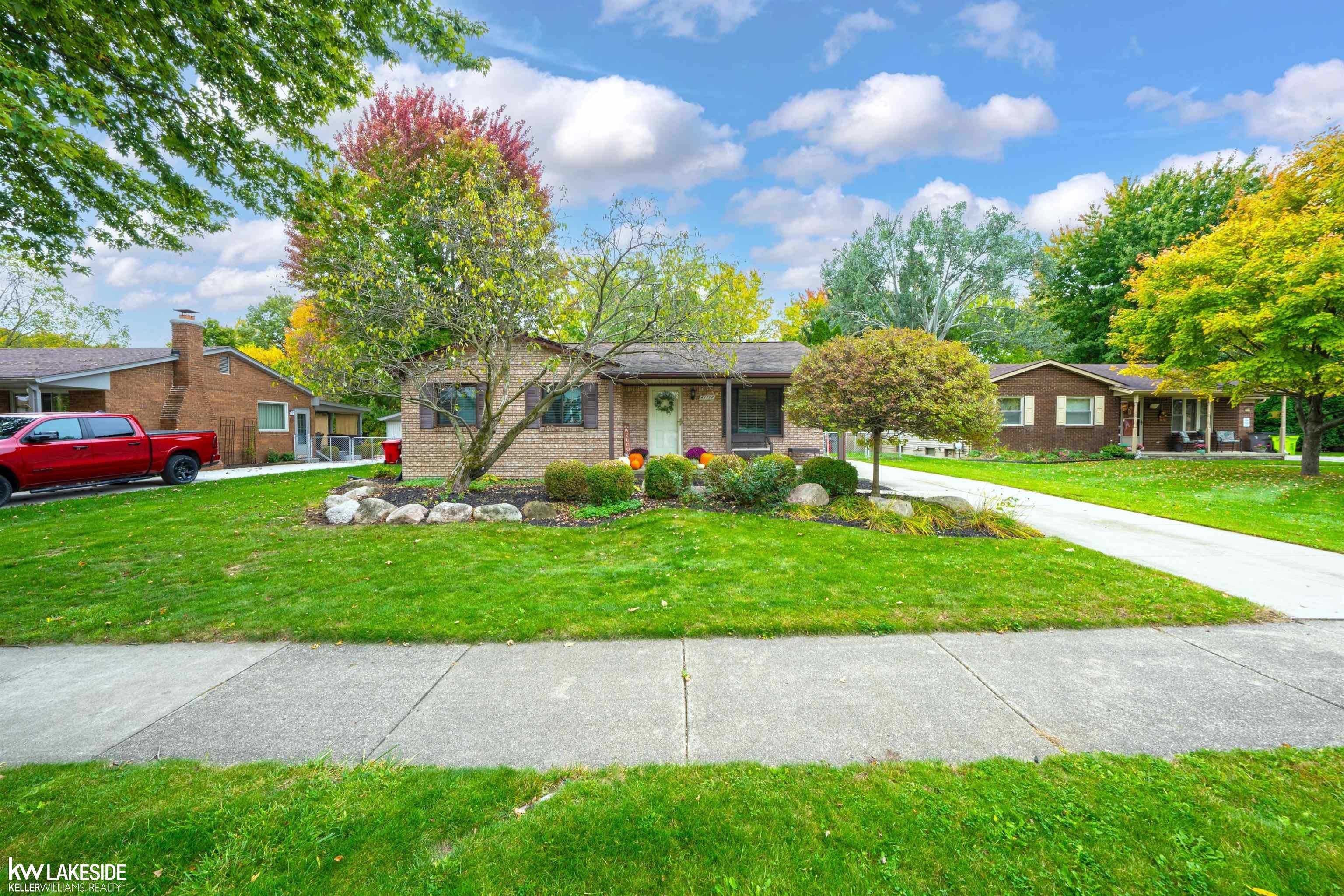 41117 Oak Hill Drive