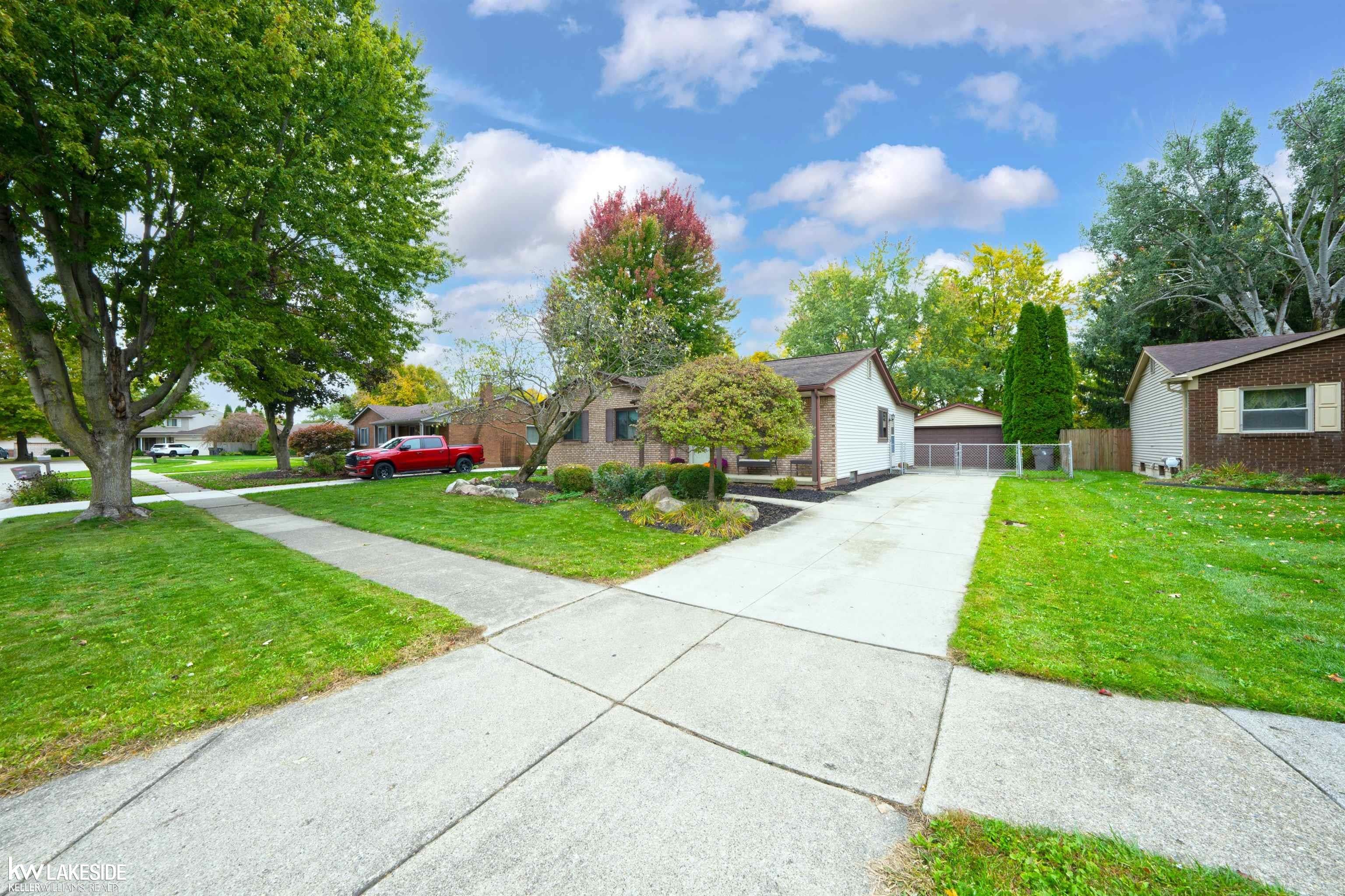 41117 Oak Hill Drive
