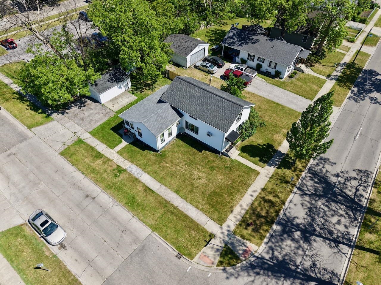1404 Monroe Street