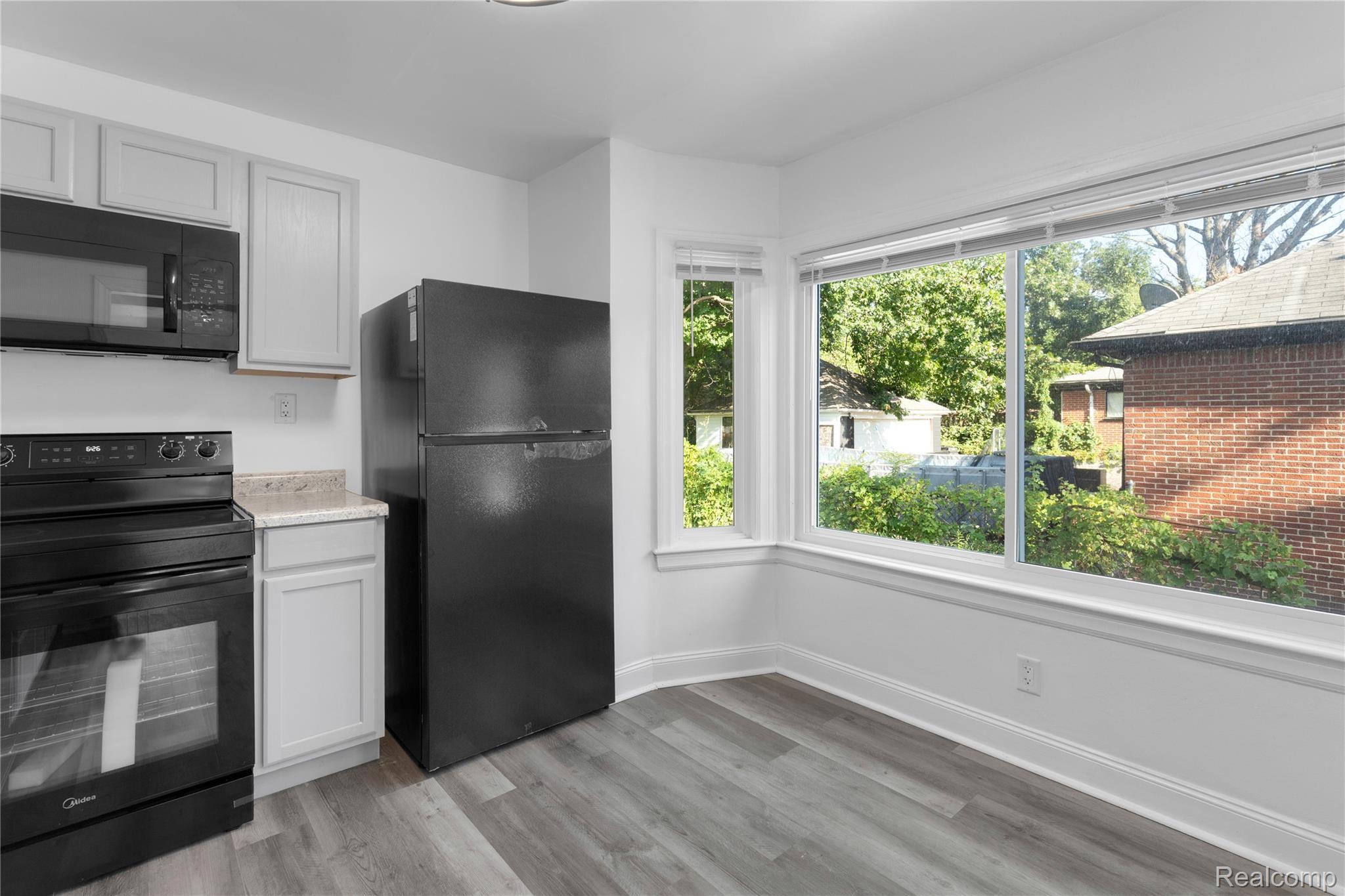 Detroit City, Michigan 48224, United States, 2 Bedrooms Bedrooms, ,1 BathroomBathrooms,Residential,Active,194873