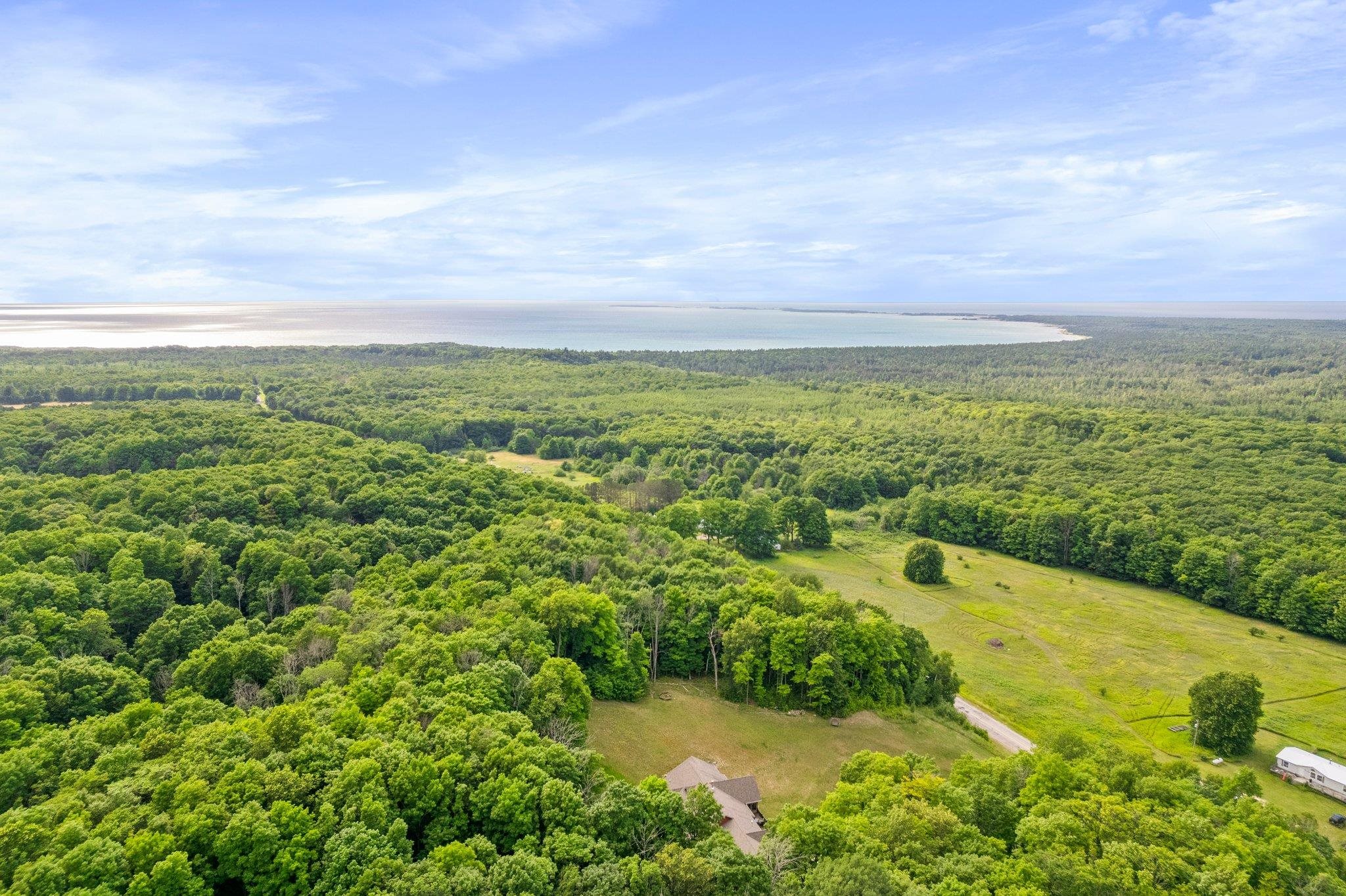 125 W Lakeview