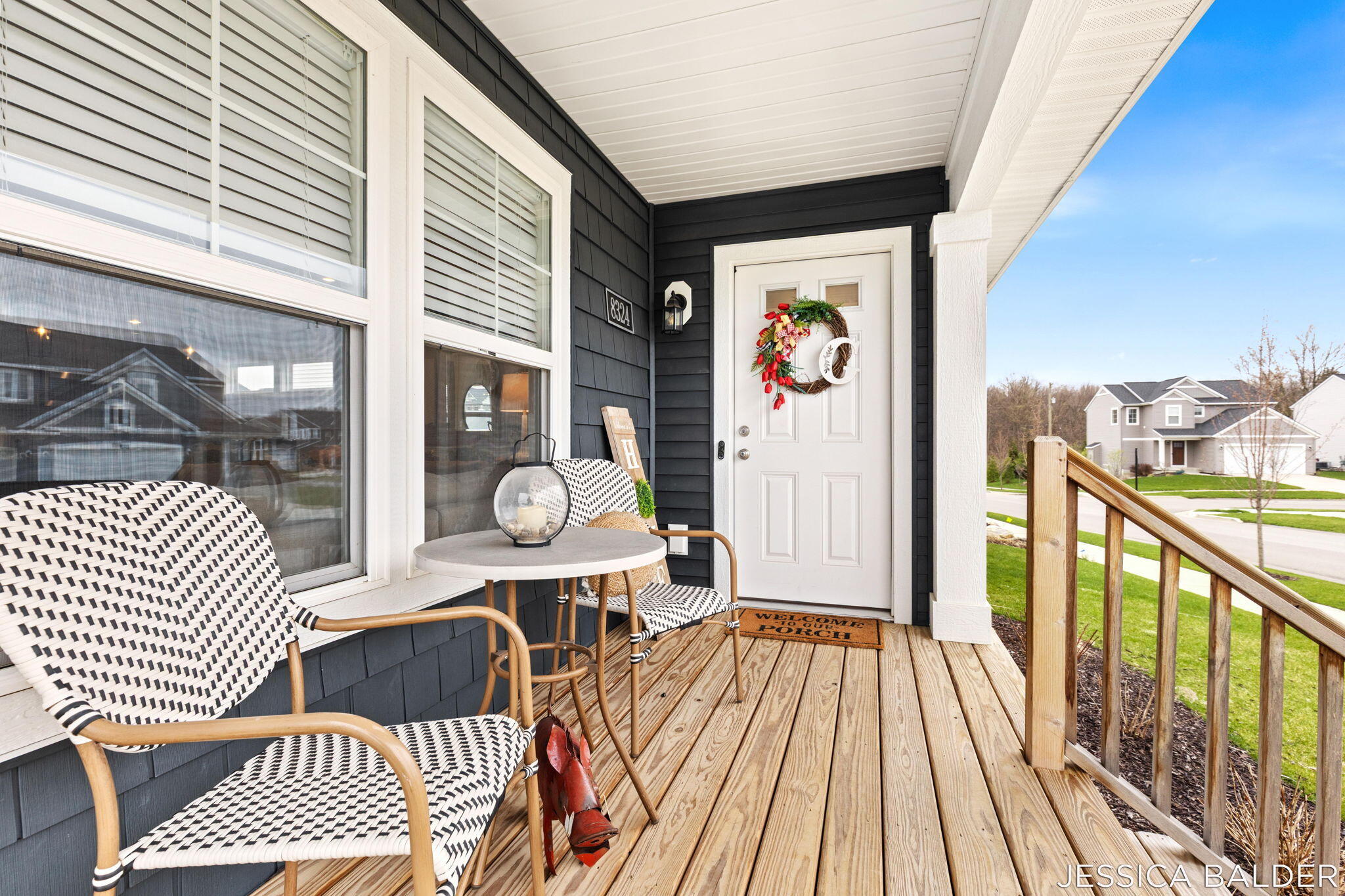 8324 Cooks Corner Drive SE