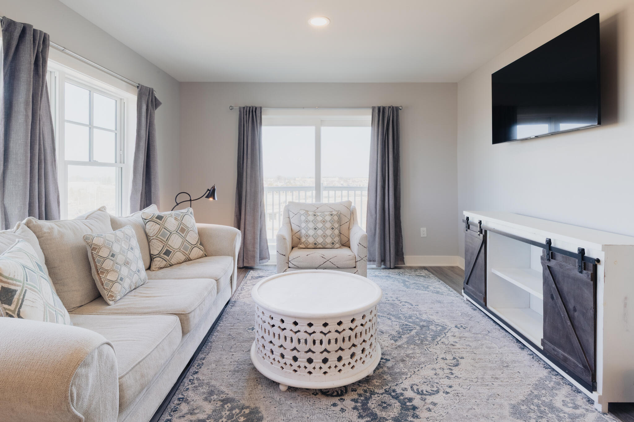 800 Whitwam Drive 1 & 1A