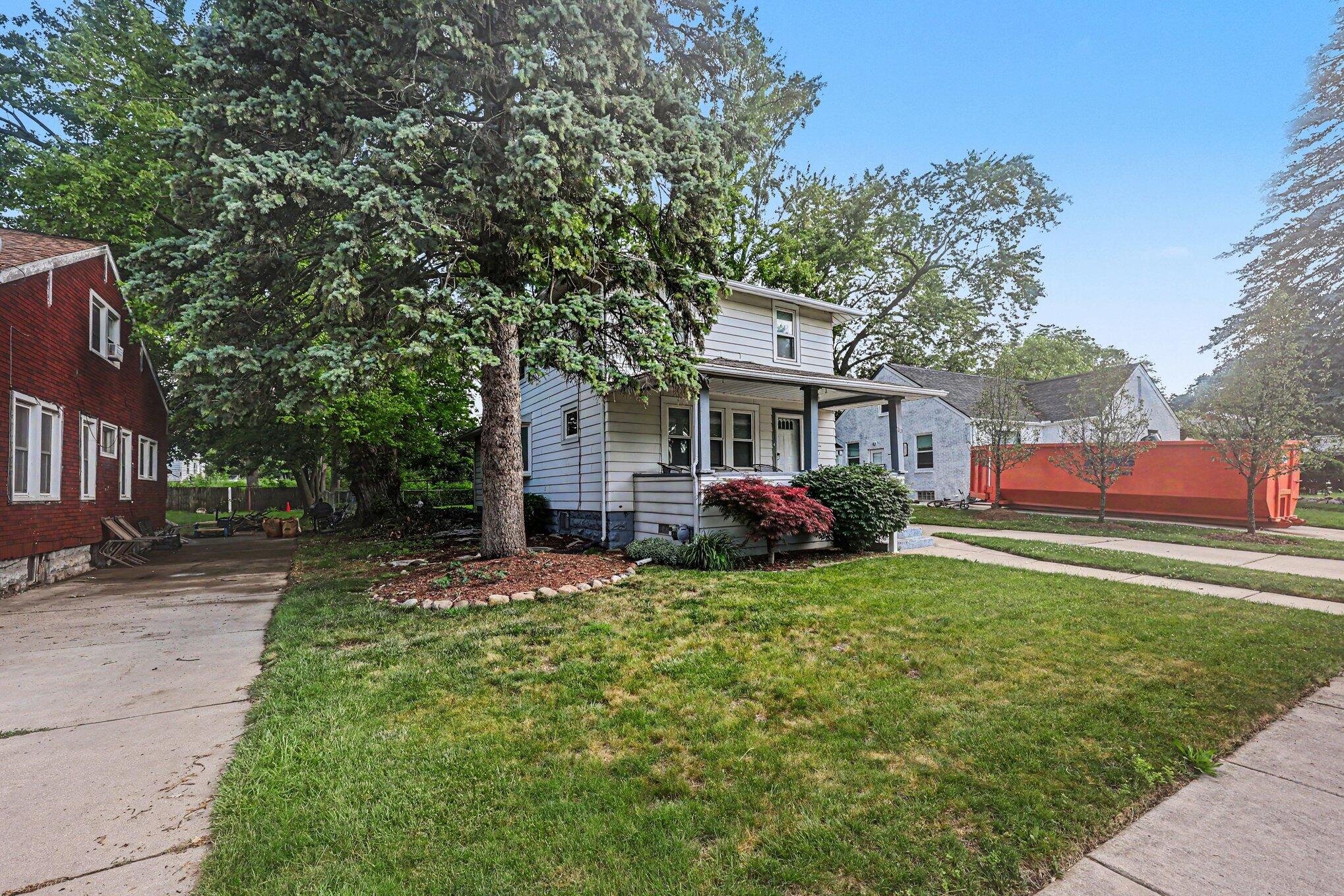 700 Ferris Street