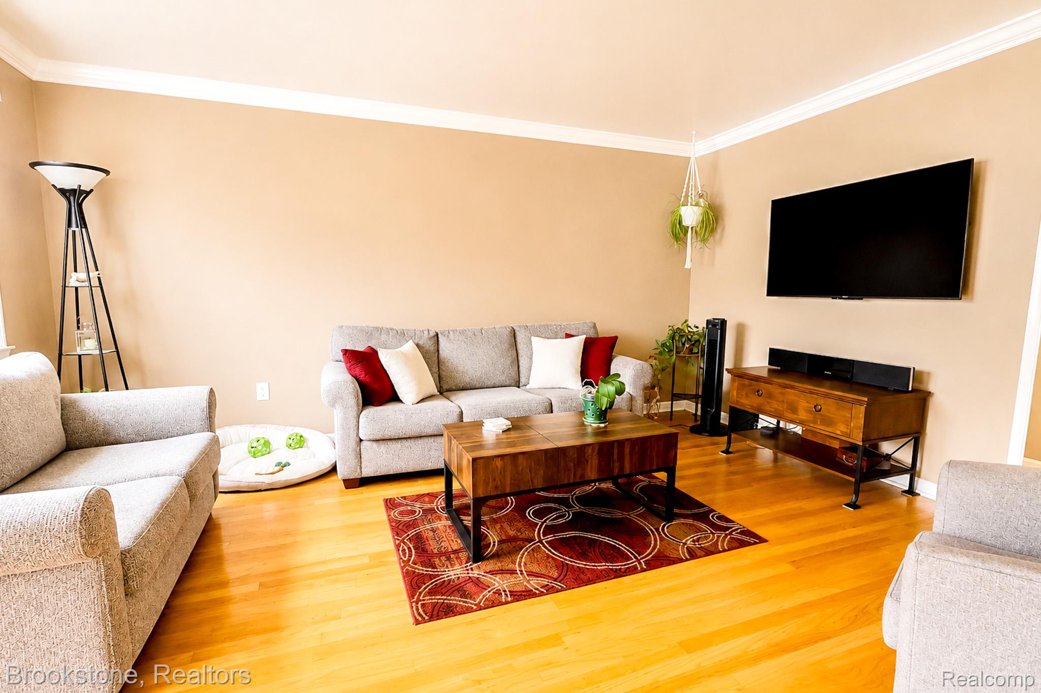 45737 Kensington