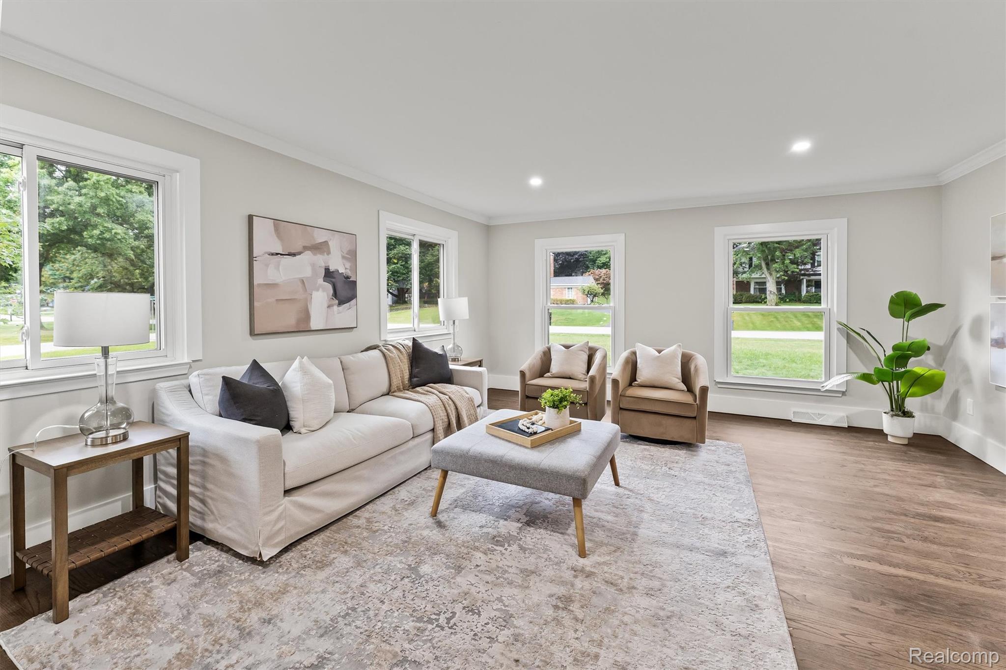 2185 Brenthaven Drive