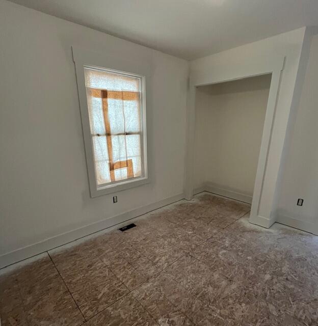 592 Lincoln Lawns Drive NW