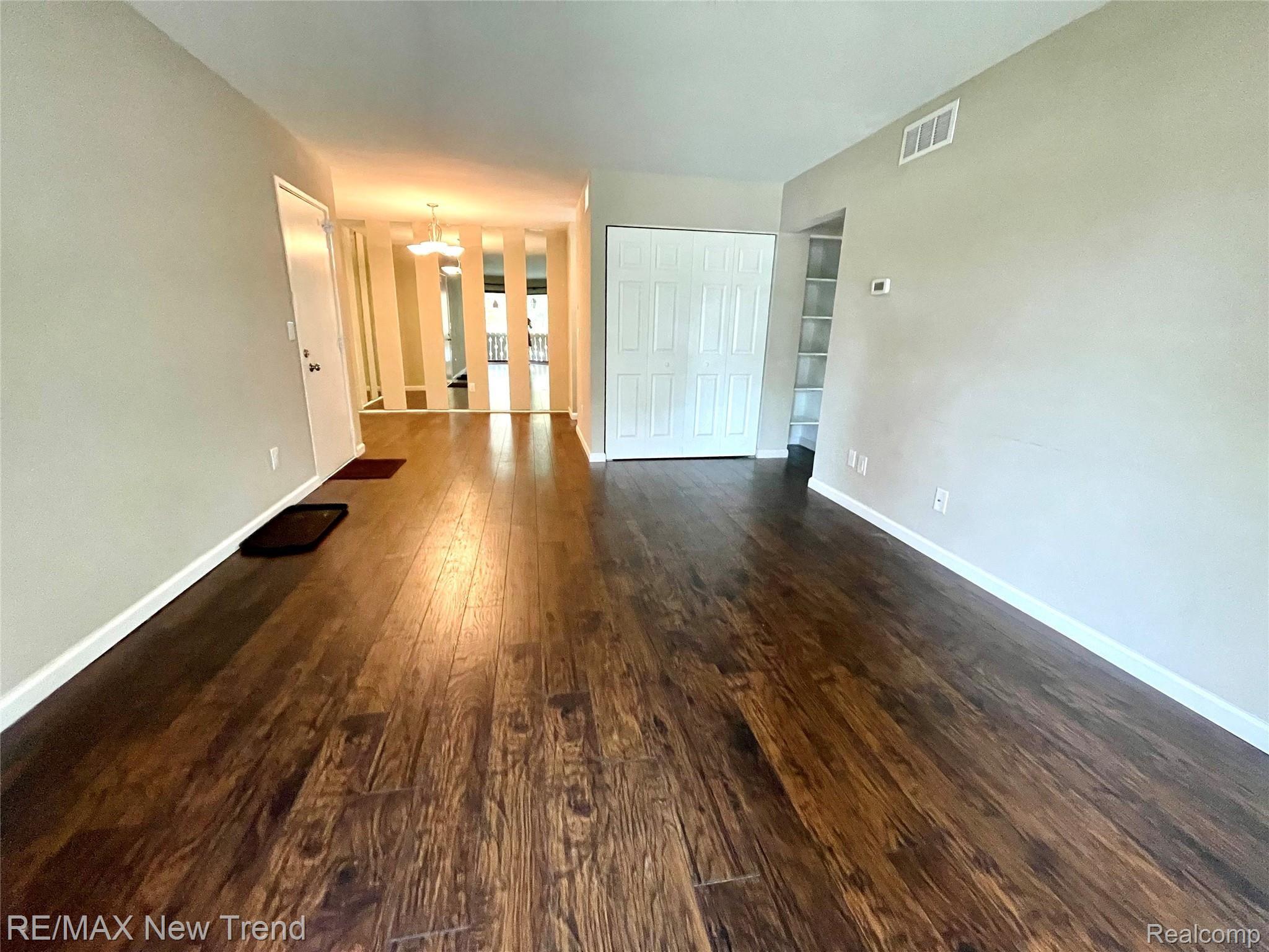 2116 PAULINE BLVD APT 304