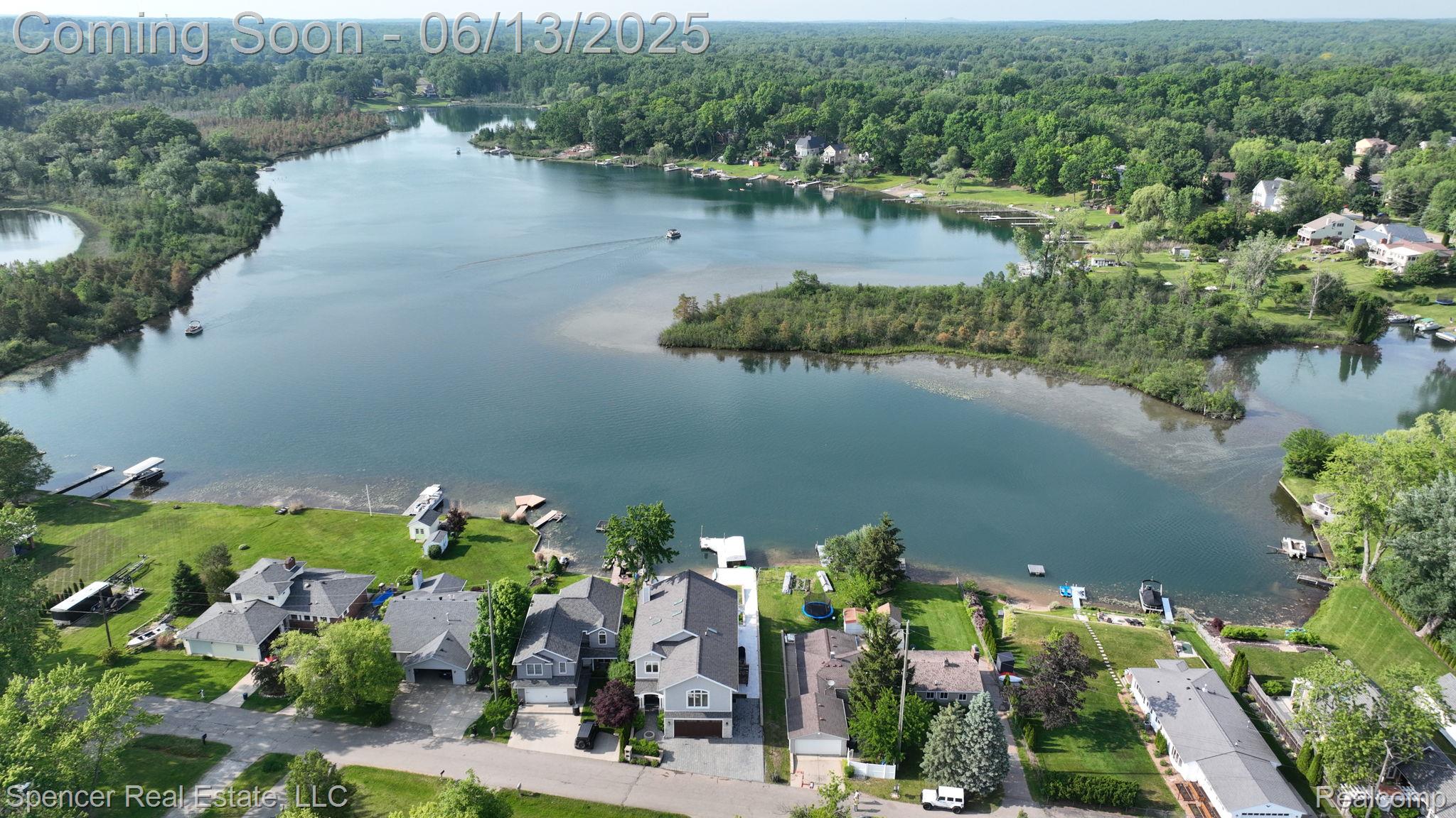 579 Dunleavy Drive