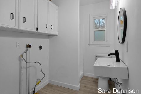 Tiny photo for 760 E Wedgewood Drive, Laketon Township, MI 49445 (MLS # 65026013426)