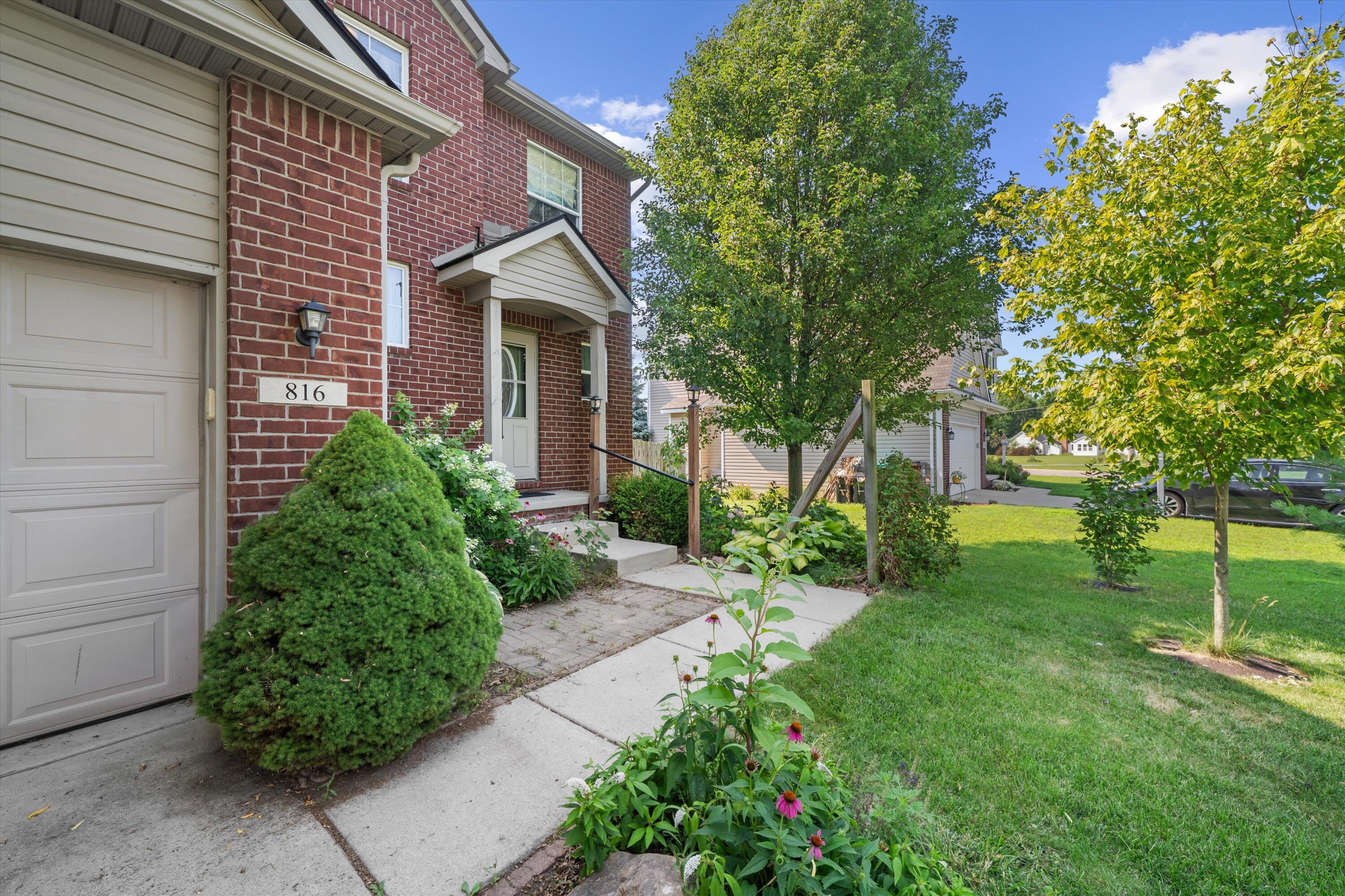 816 King Fisher Street
