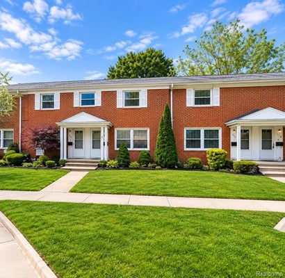 6882 COUNTRY LN, DEARBORN HEIGHTS, MI 48127 - Image 18a3cea014d7392b9a0df6bc250caefd/2298975503
