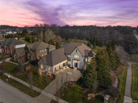 1021 Clear Creek Drive Rochester Hills City MI 48306