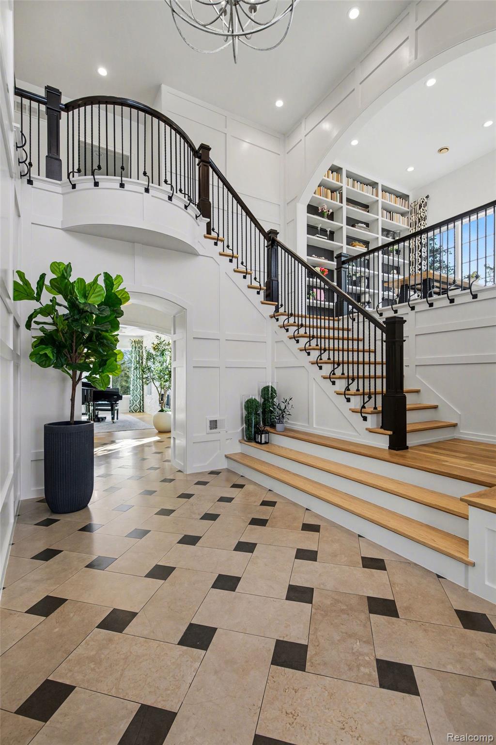 1021 Clear Creek Drive