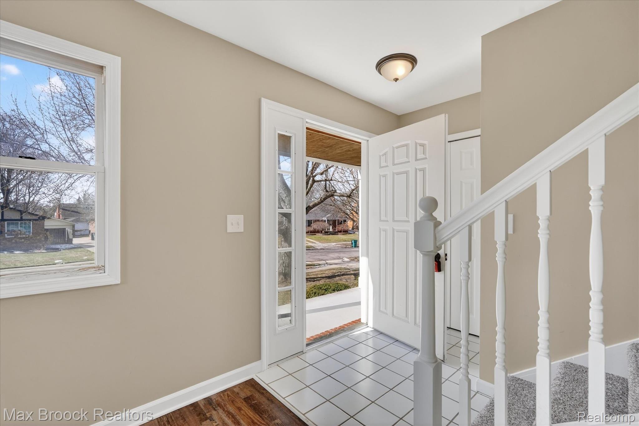 4414 Robinwood Avenue