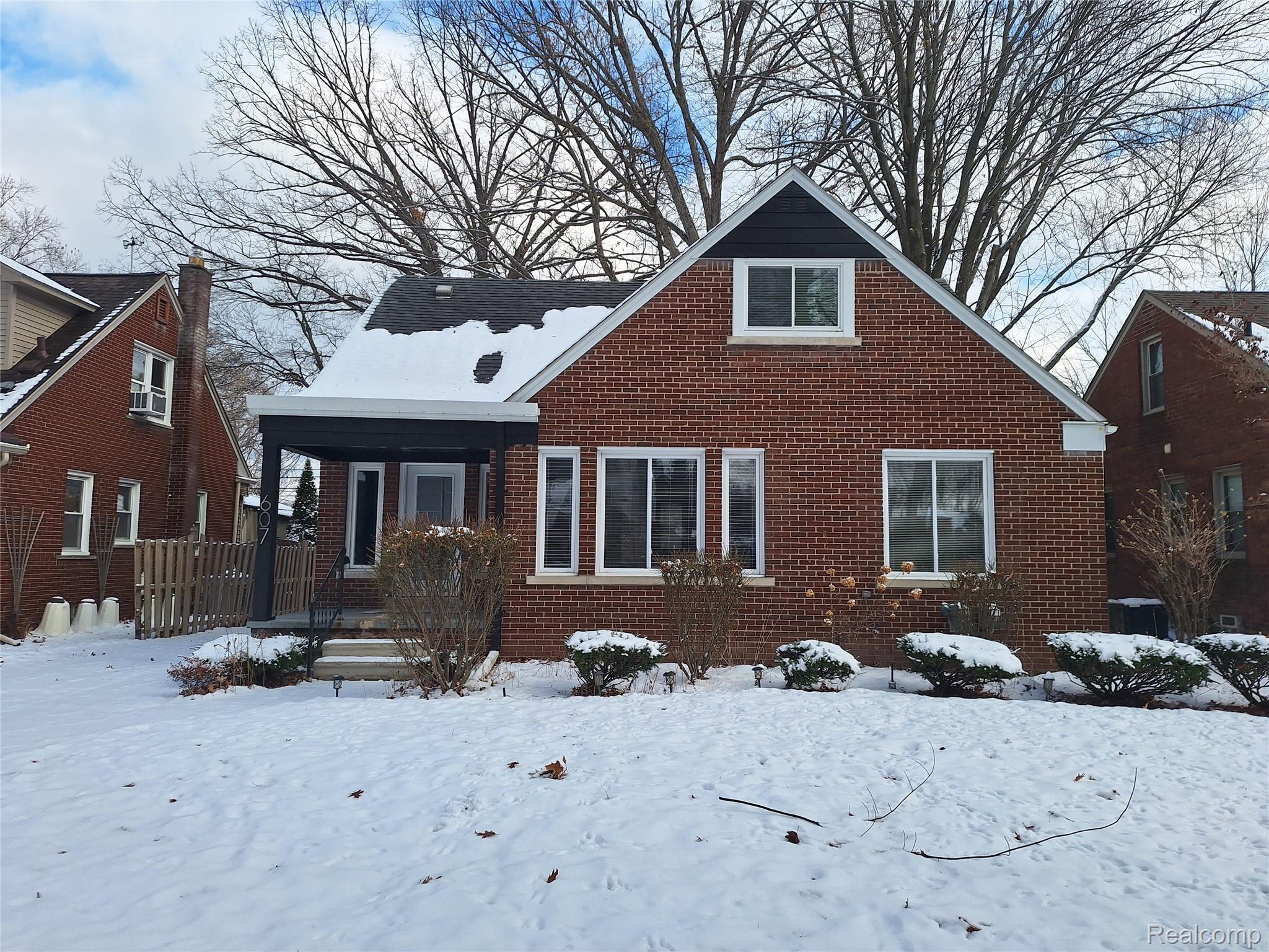 607 S Connecticut Avenue