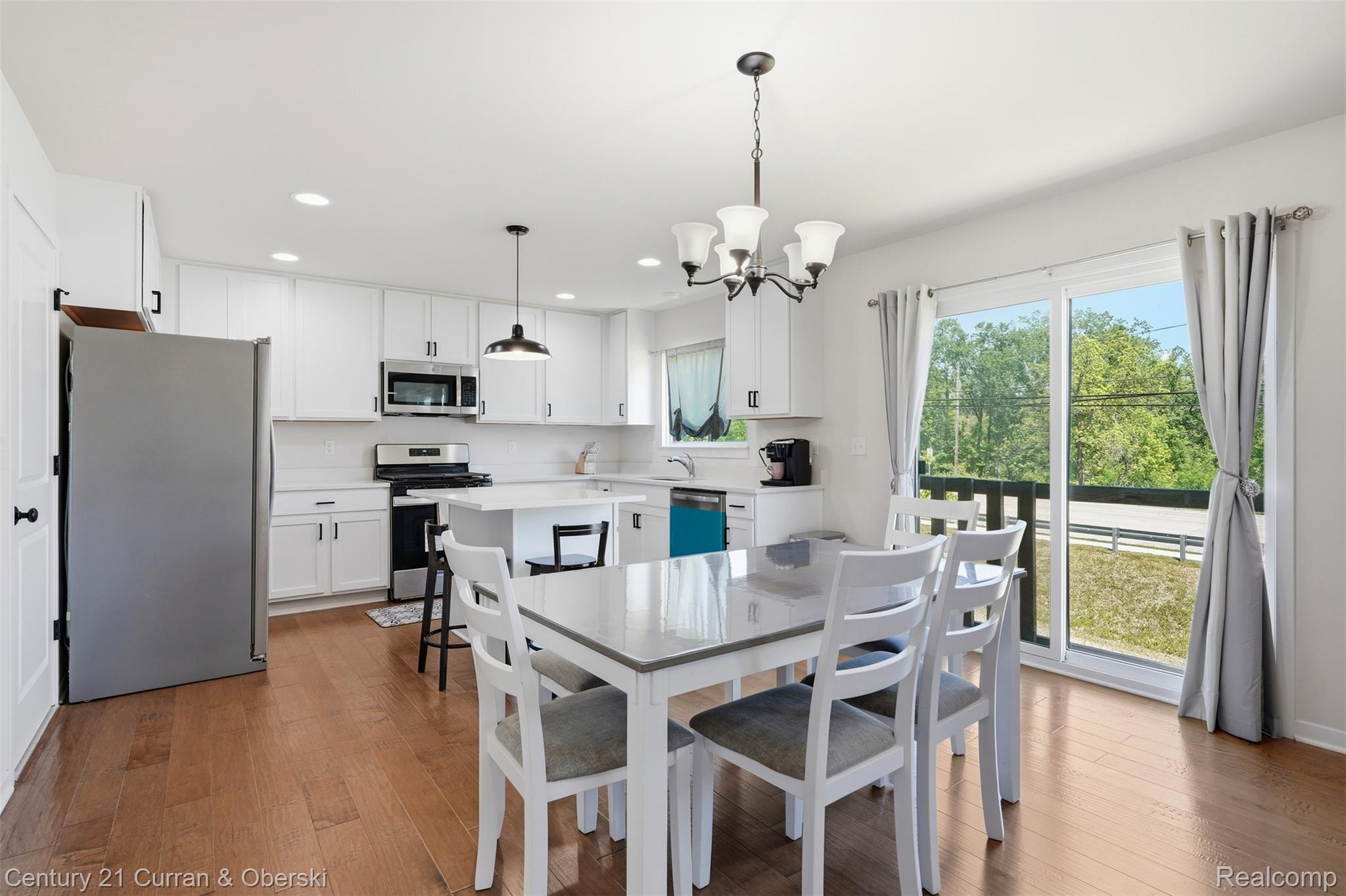 8760 Oak Ridge Trail